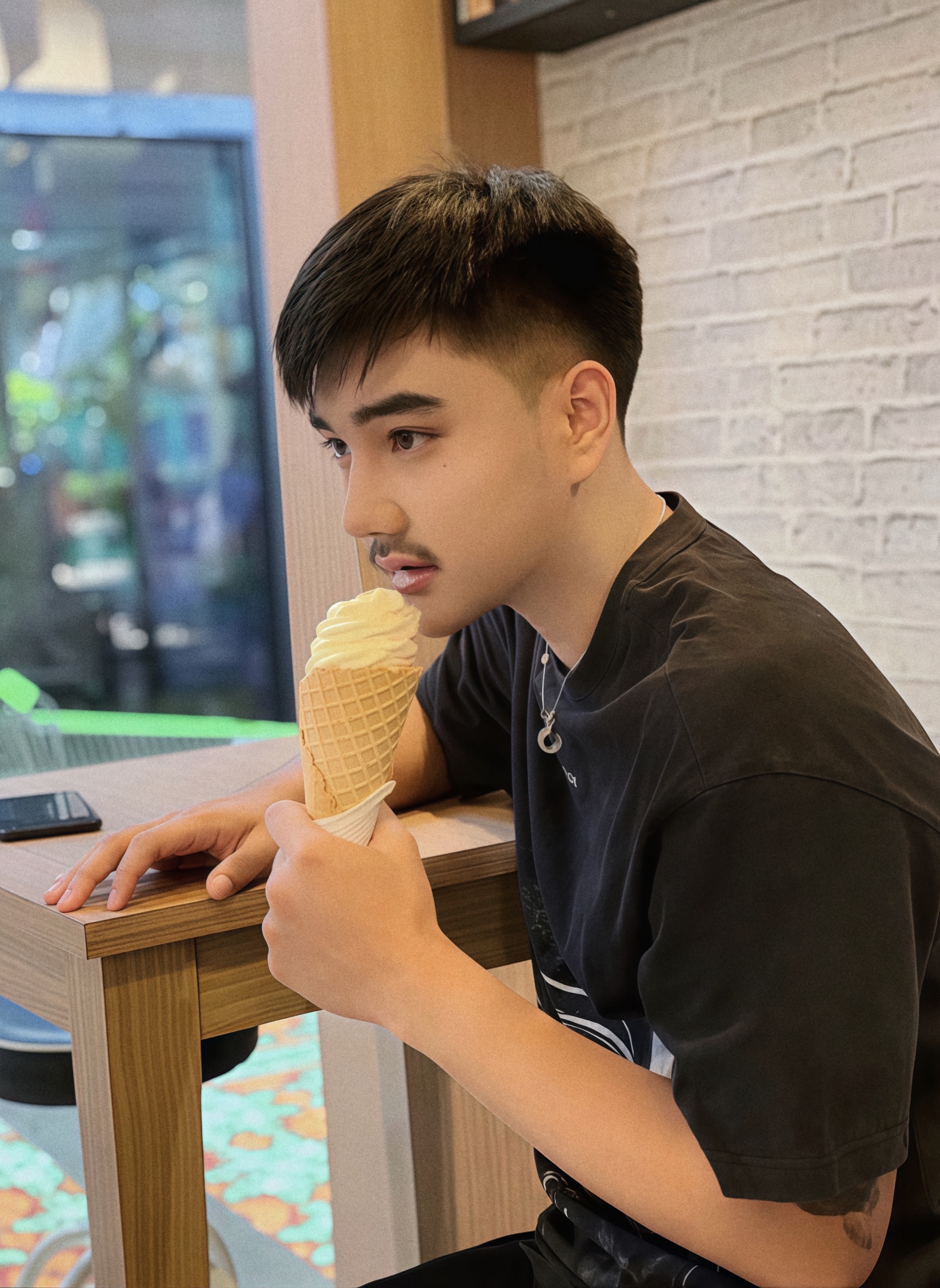 เกย์นครปฐม Milo
