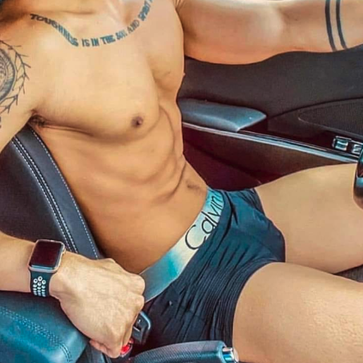 โอม