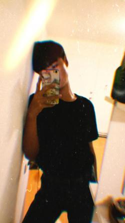 Bas
