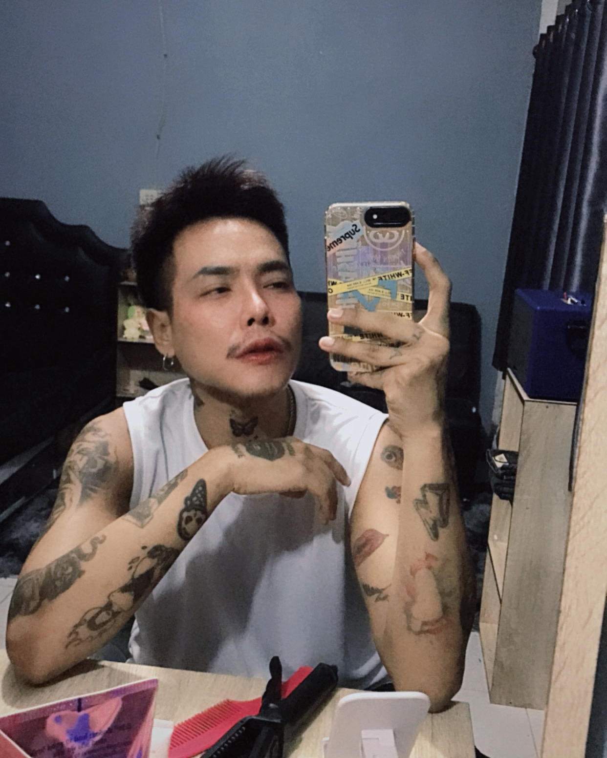 เจ